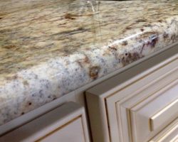 1/2 Bullnose